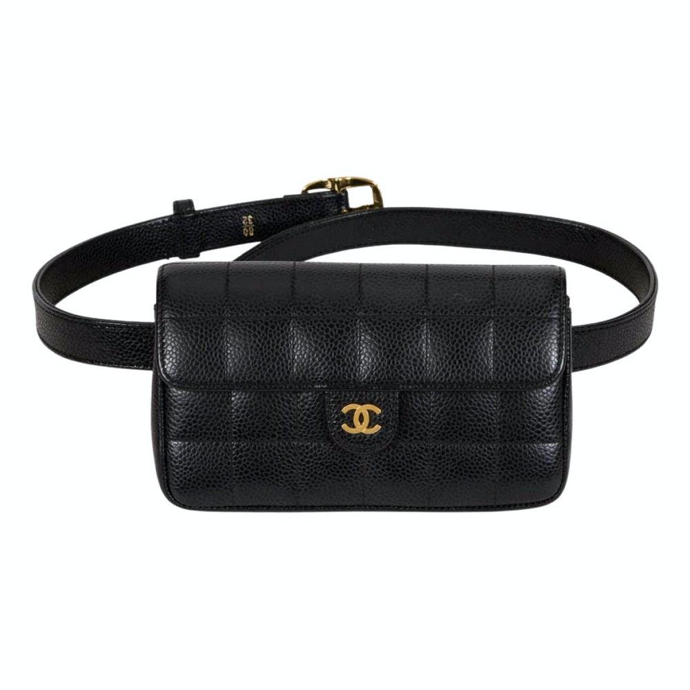 Women's or Men's Chanel Vintage Caviar Square Quilted Mini Classic Fanny Pack Waist Belt Bag