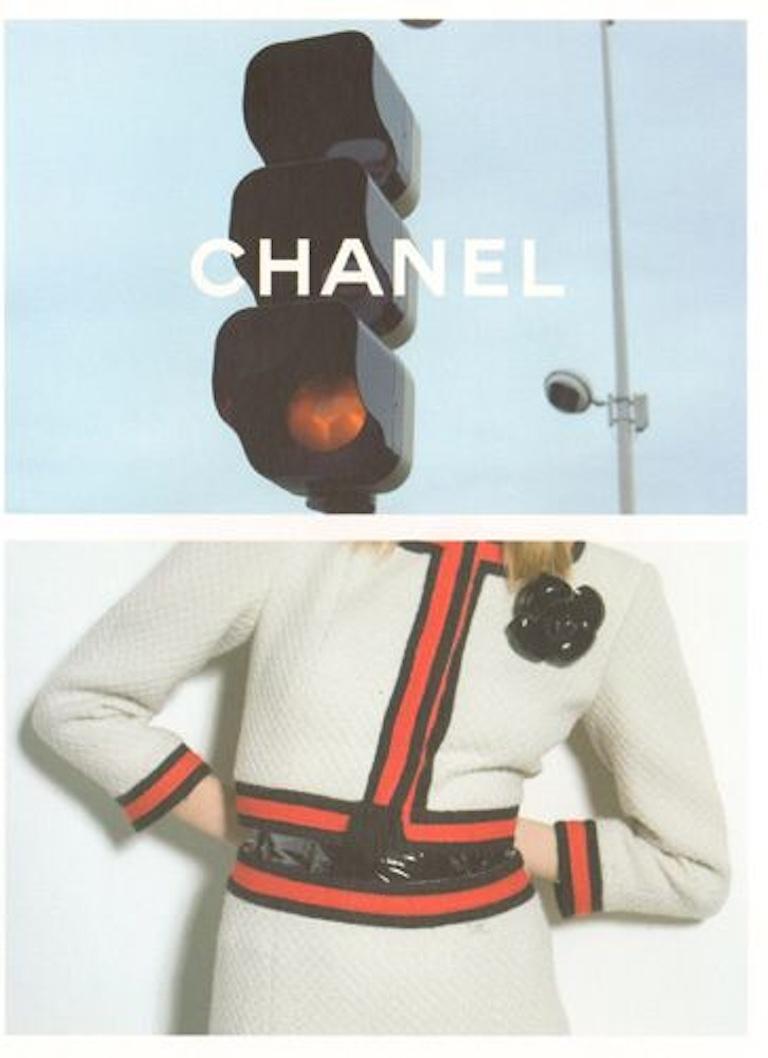 CHANEL Vintage SS 2001 CC Logo Campaign Tweed Skirt Set en vente 1