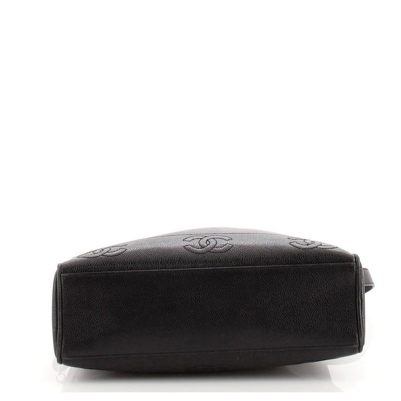 Women's or Men's Chanel Vintage Stitched CC Shoulder Bag Caviar Medium