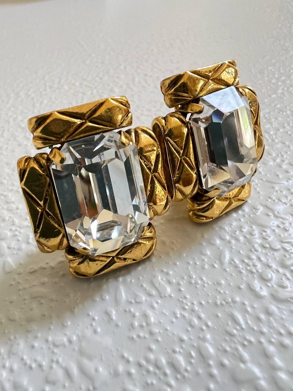 Women's or Men's Chanel Vintage Strass Clip-On Earrings, 1988