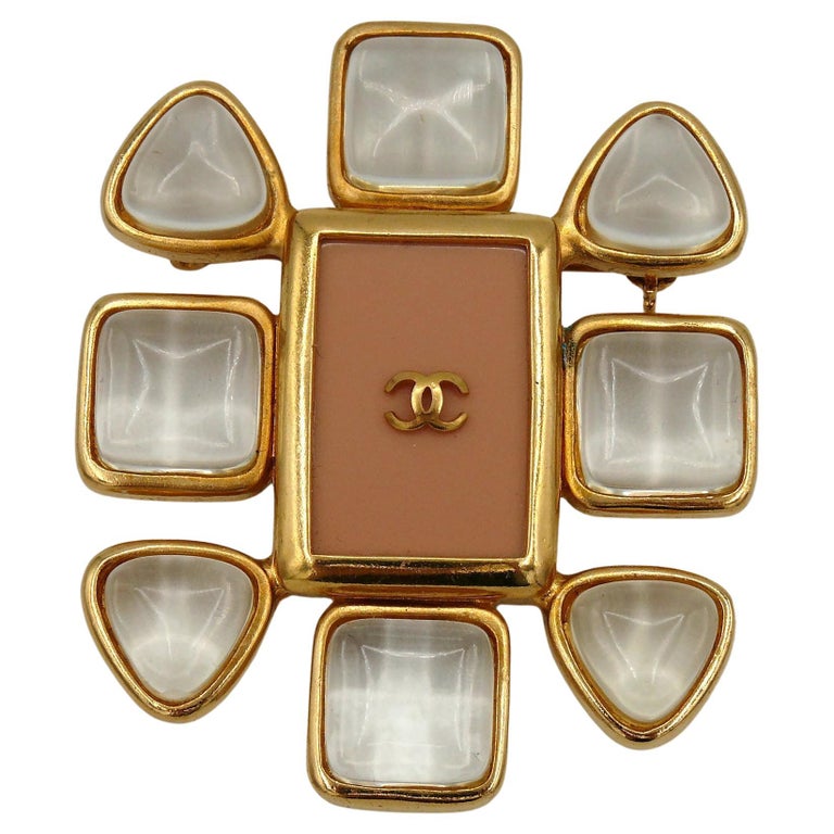 Chanel P Brooch - 17 For Sale on 1stDibs