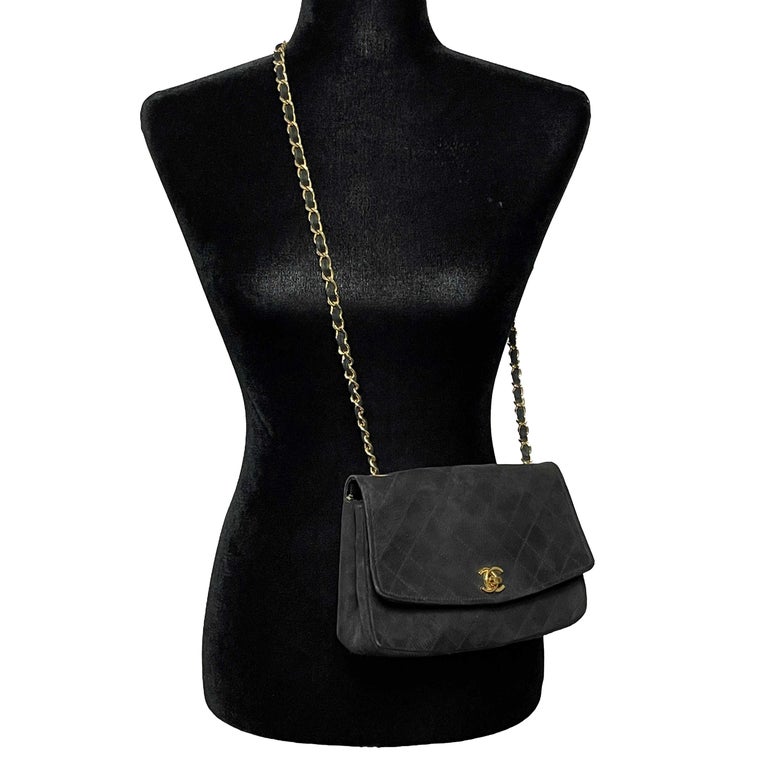 CHANEL Vintage Suede Medium Flap Bag Chain CC Turnlock Crossbody For Sale  at 1stDibs