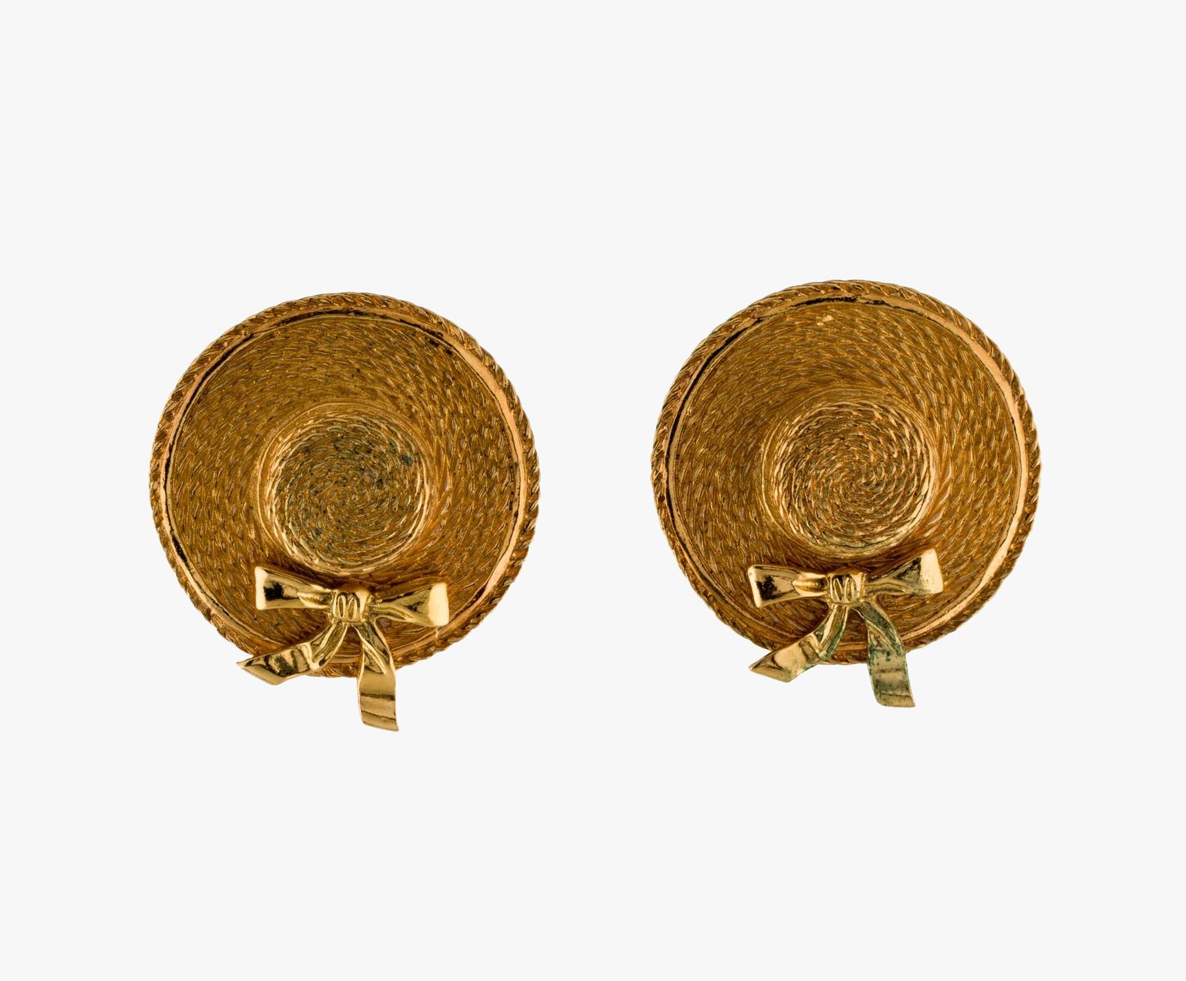 Romantic Chanel vintage sun hat clip-on earrings For Sale