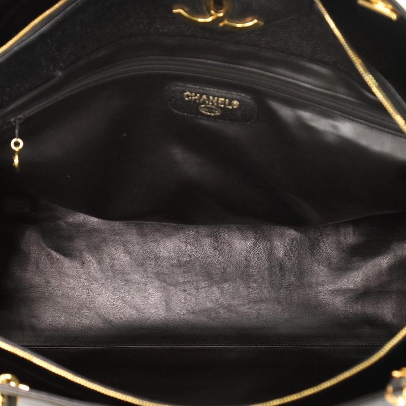 Women's or Men's Chanel Vintage Supermodel Weekender Bag Caviar Large