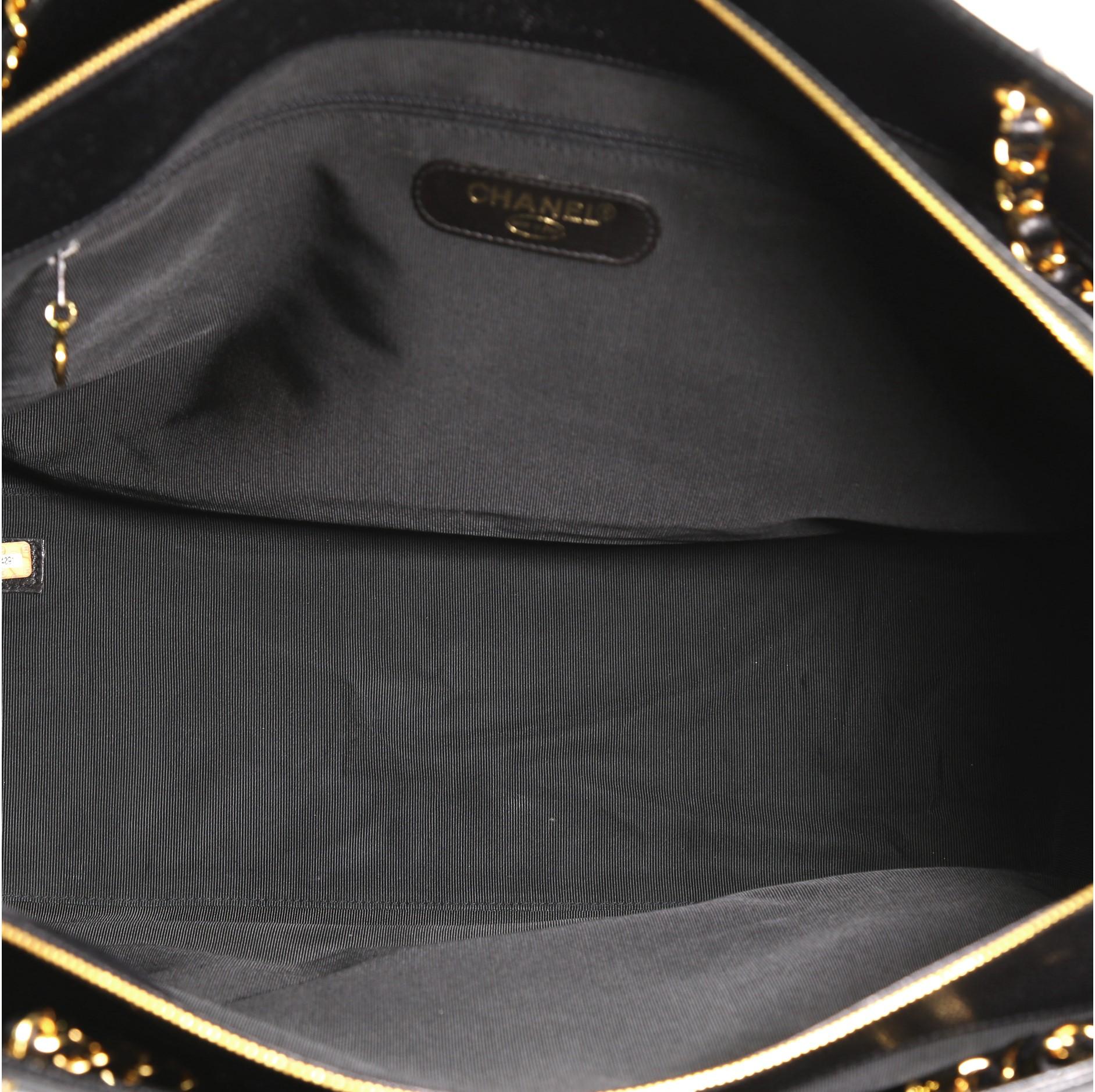 Women's or Men's Chanel Vintage Supermodel Weekender Bag Caviar Large 