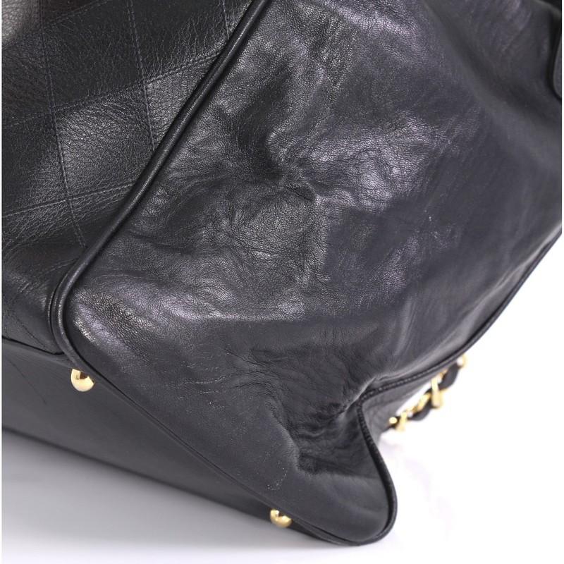 Chanel Vintage Supermodel Weekender Tasche aus gestepptem Leder Groß 3