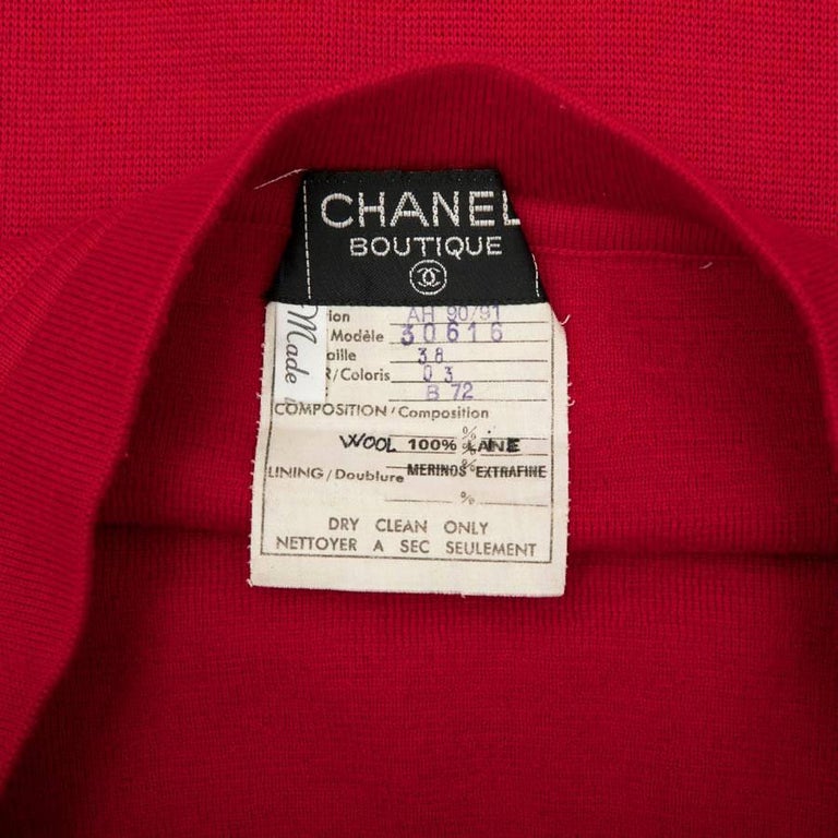 CHANEL Vintage Sweater and Skirt Set in Red Wool with Purple Borders ...