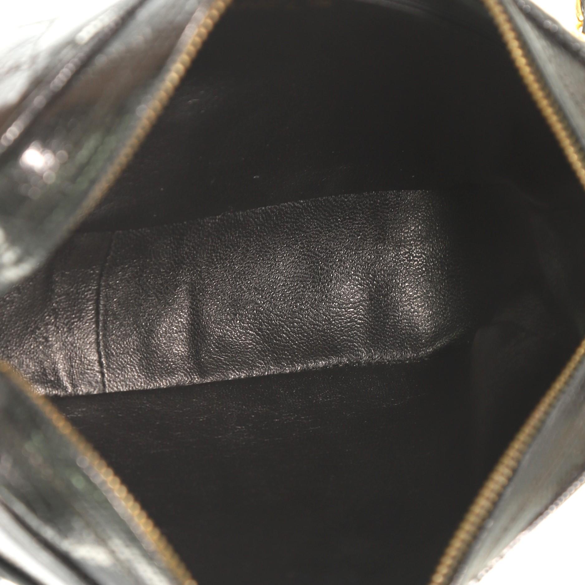 Chanel Vintage Tassel Camera Bag Lizard Small (petit) 2