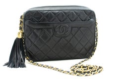 CHANEL Vintage Tassel Chain Shoulder Bag Black Quilted Zipper Lamb