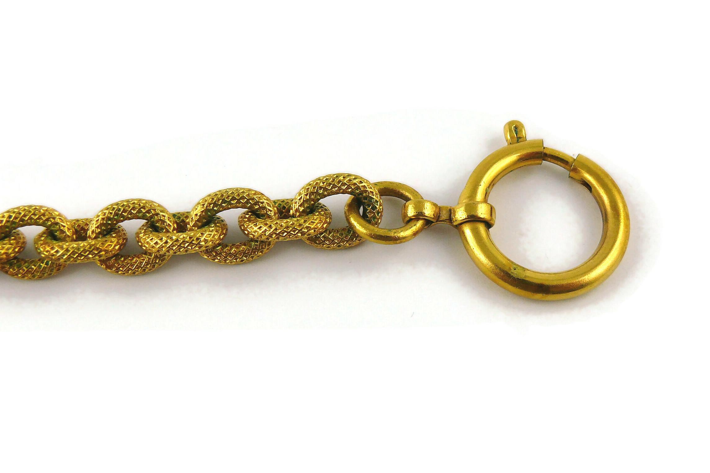 Chanel Vintage Textured Gold Toned CC Pendant Necklace, 1993 For Sale 2