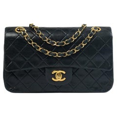 CHANEL, Vintage Timeless in black leather