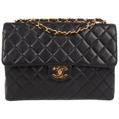 Chanel Vintage Timeless Jumbo Single Flap Bag - black/gold