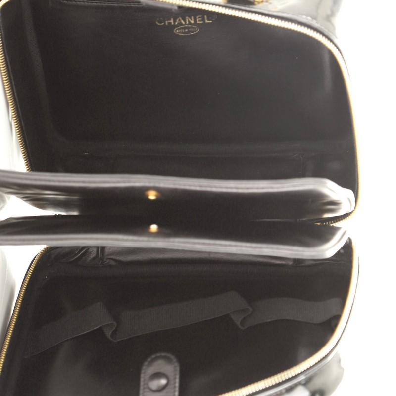 Chanel Vintage Zeitlos Reißverschluss Eitelkeitsgehäuse Patent Klein 1