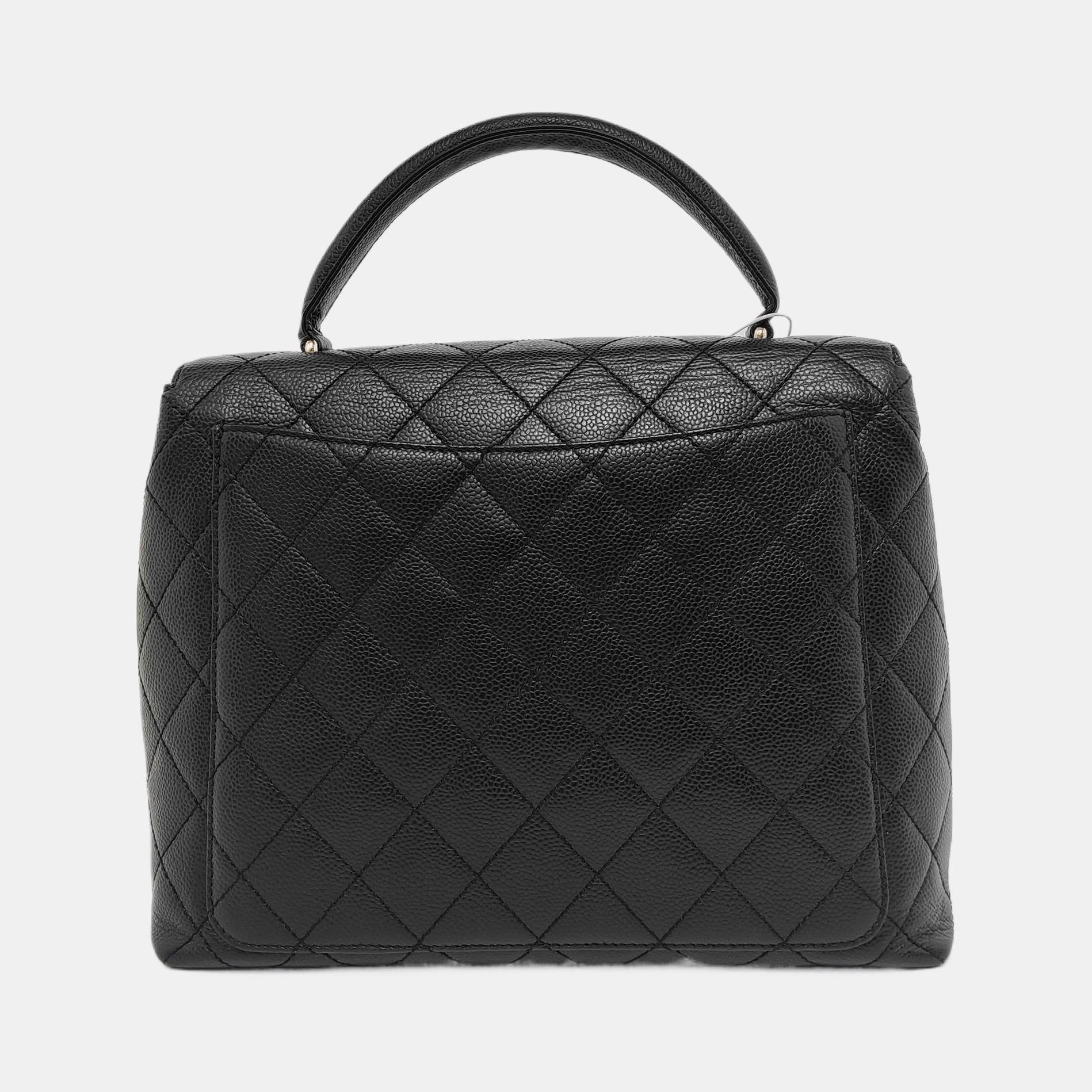 Chanel Vintage Top Handle Kelly Black Caviar Leather 24k Gold Plated Hardware In Good Condition For Sale In AUBERVILLIERS, FR