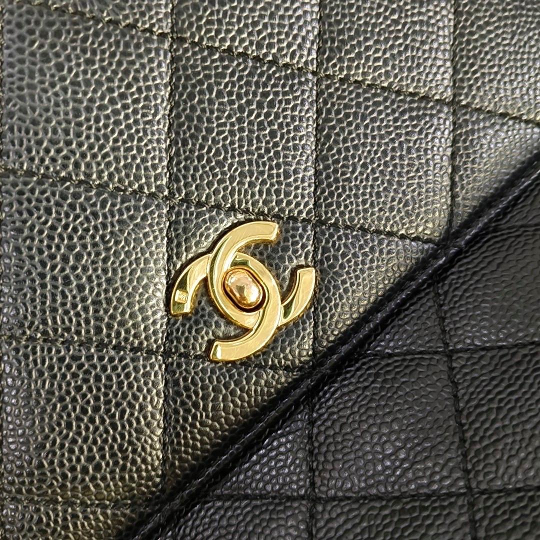 Chanel Vintage Top Handle Kelly Black Caviar Leather 24k Gold Plated Hardware For Sale 2