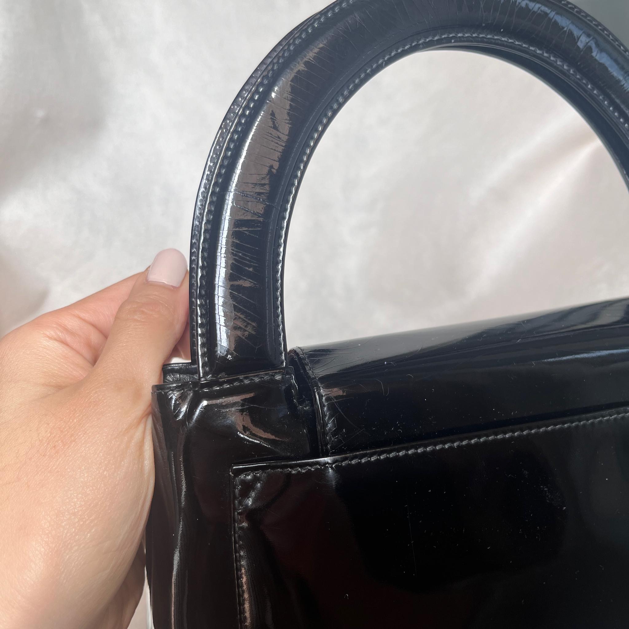 Chanel Vintage Top Handle Kelly Flap Bag Black Patent Leather 24k Gold HW For Sale 12