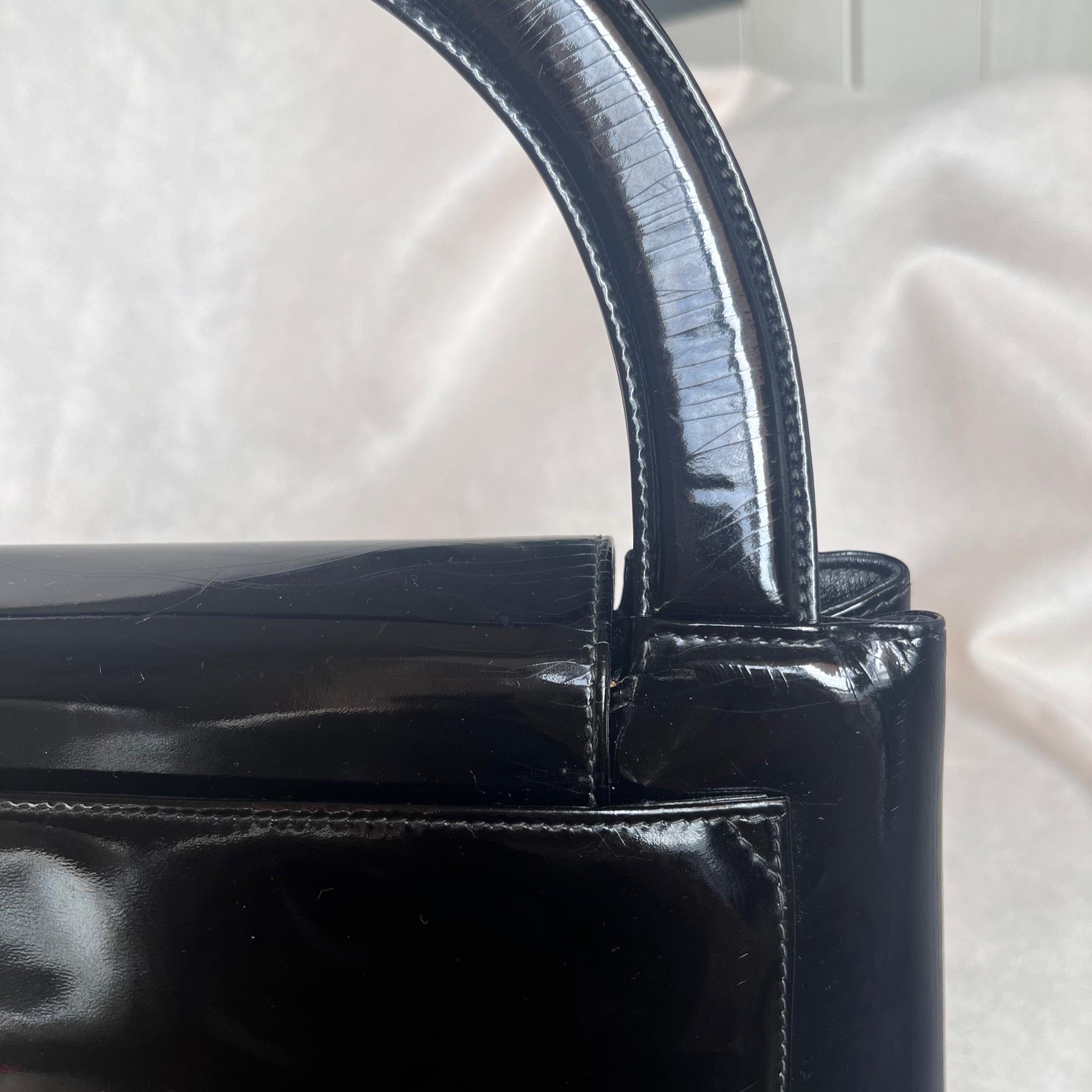 Chanel Vintage Top Handle Kelly Flap Bag Black Patent Leather 24k Gold HW For Sale 13