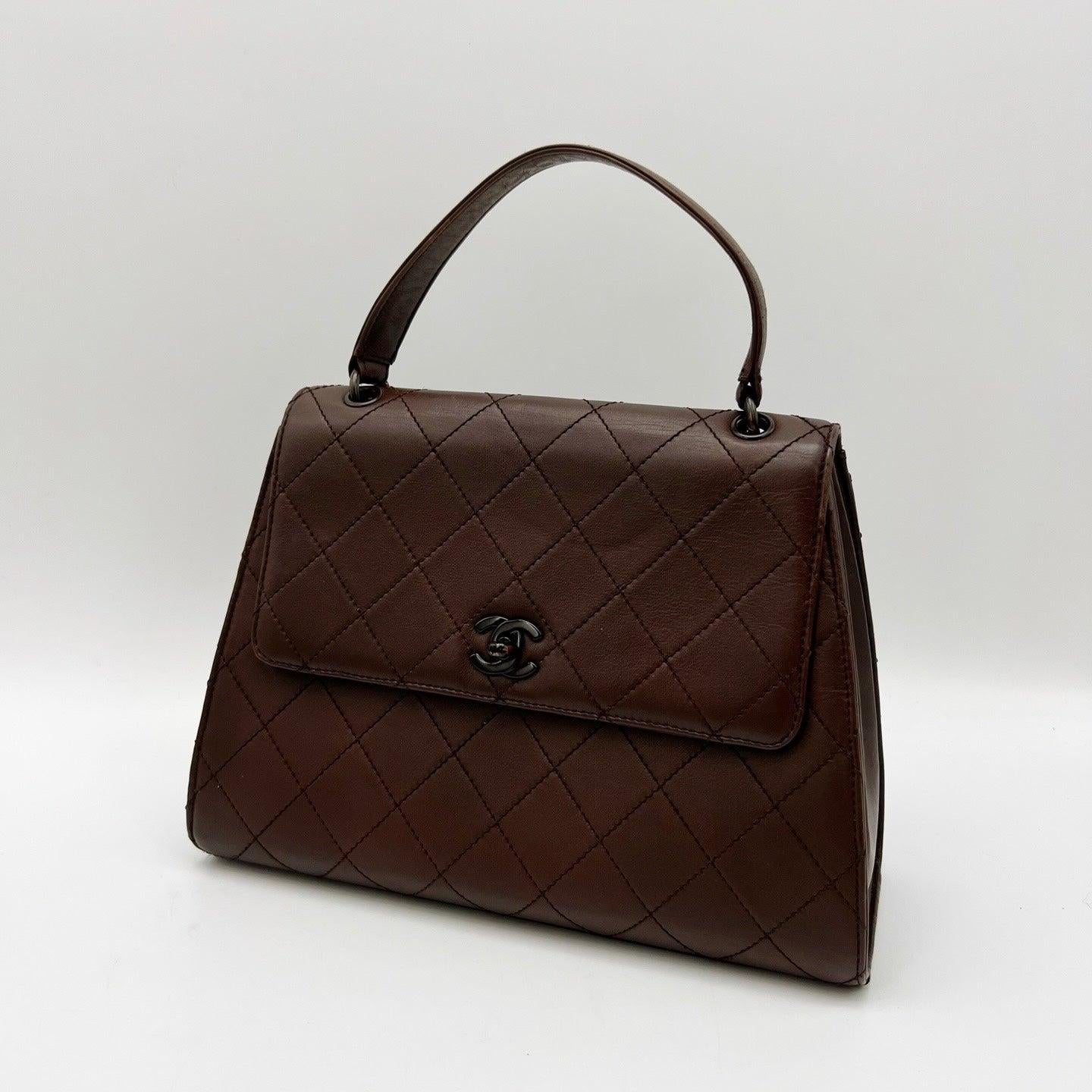 Chanel Vintage Top Handle Kelly Flap Bag Brown Cannage Lambskin Leather, 1997-99 For Sale 16