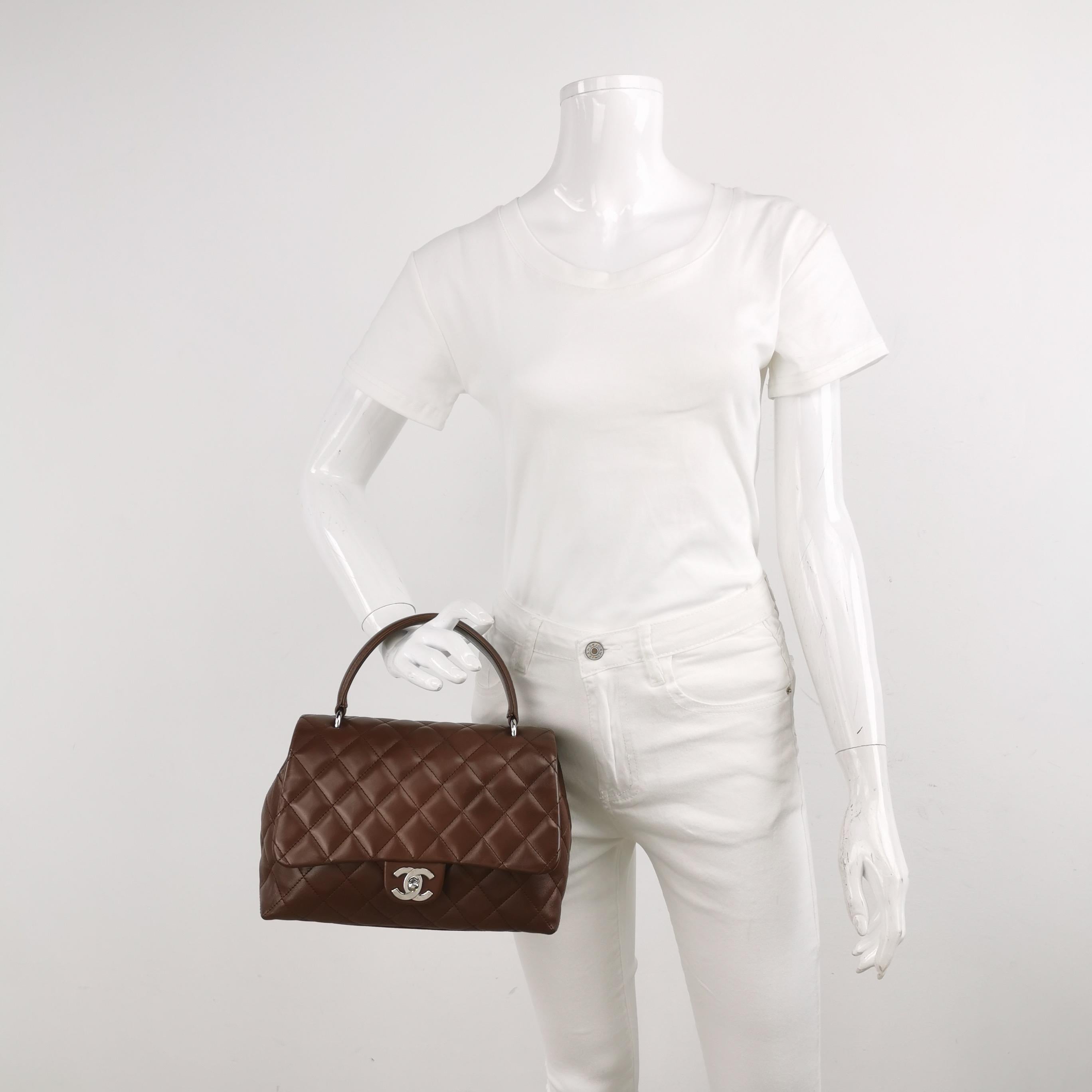 Noir Chanel Vintage Top Handle Kelly Flap Bag Cuir d'agneau marron en vente