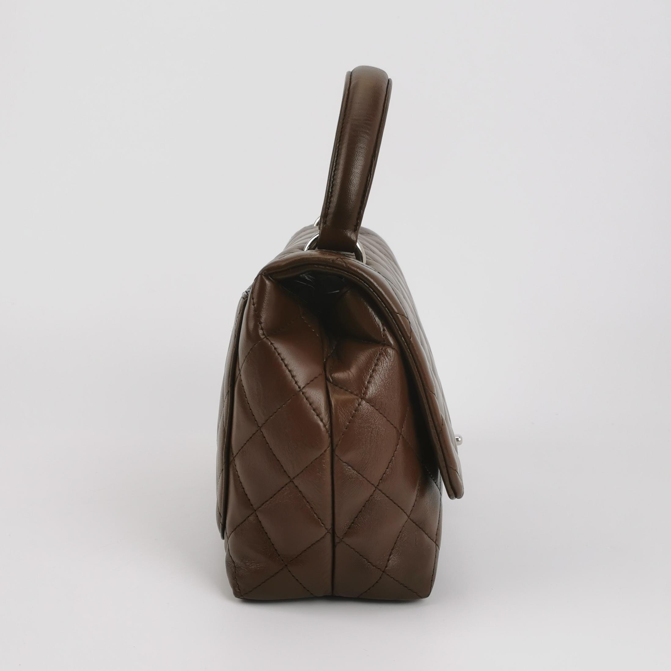Chanel Vintage Top Handle Kelly Flap Bag Cuir d'agneau marron Pour femmes en vente