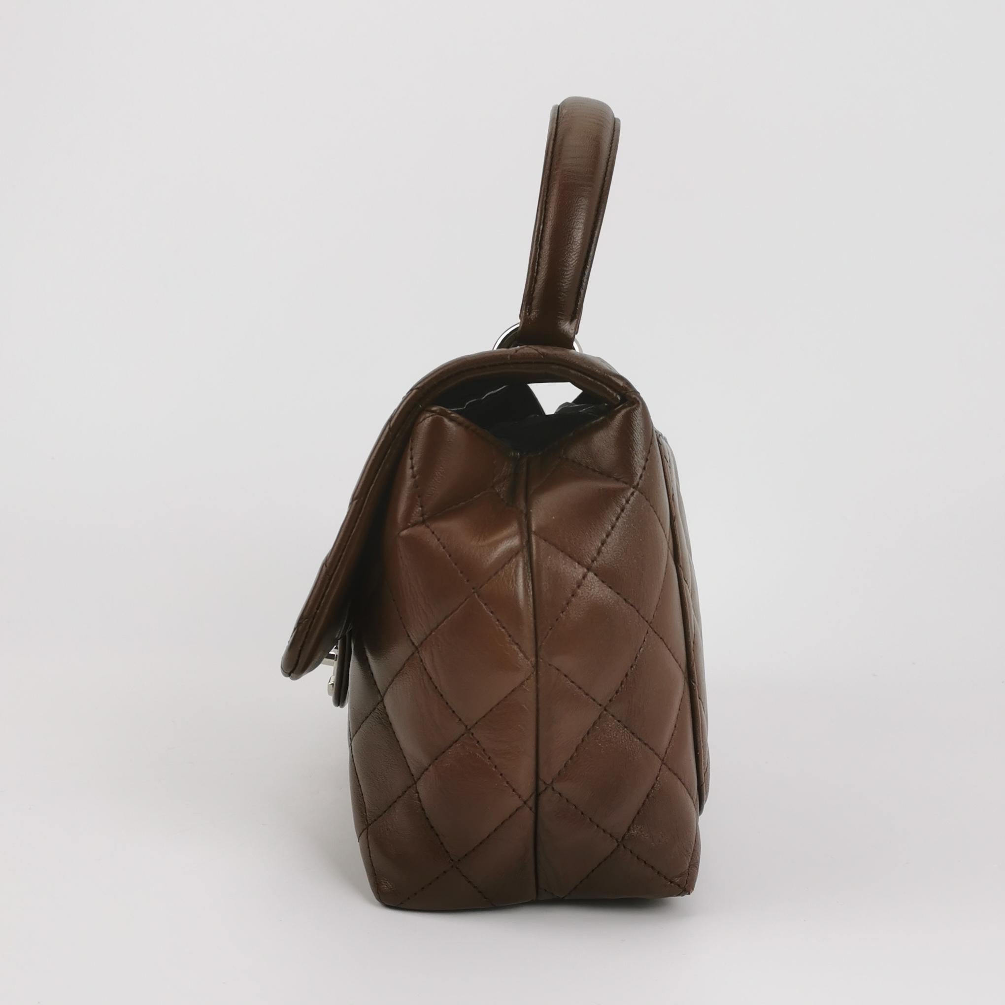 Chanel Vintage Top Handle Kelly Flap Bag Cuir d'agneau marron en vente 1