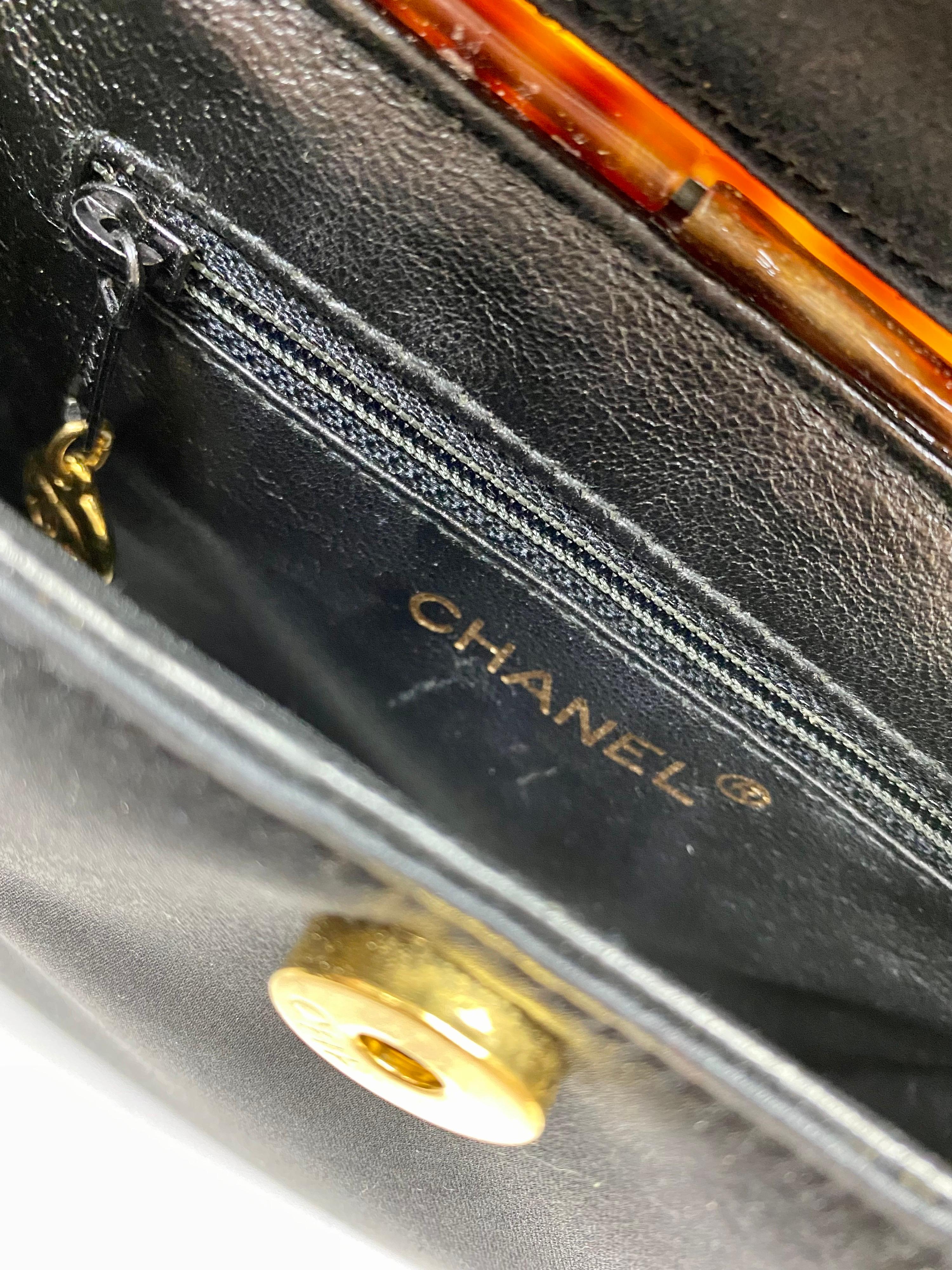 Chanel Vintage Tortoiseshell Black Evening bag  2