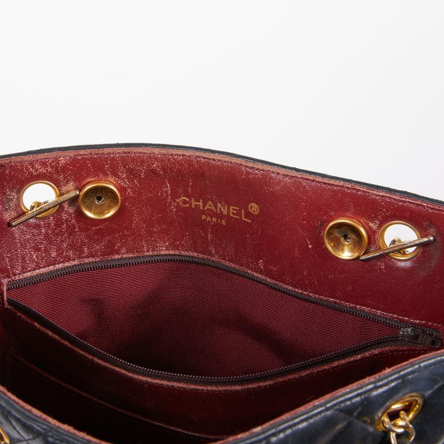 CHANEL Vintage Tote Bag in Black Smooth Quilted Lamb Leather 6
