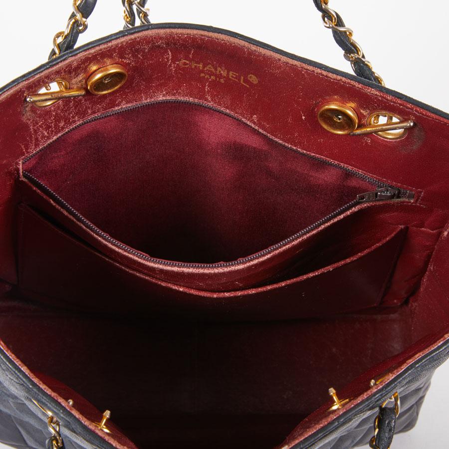 CHANEL Vintage Tote Bag in Black Smooth Quilted Lamb Leather 7