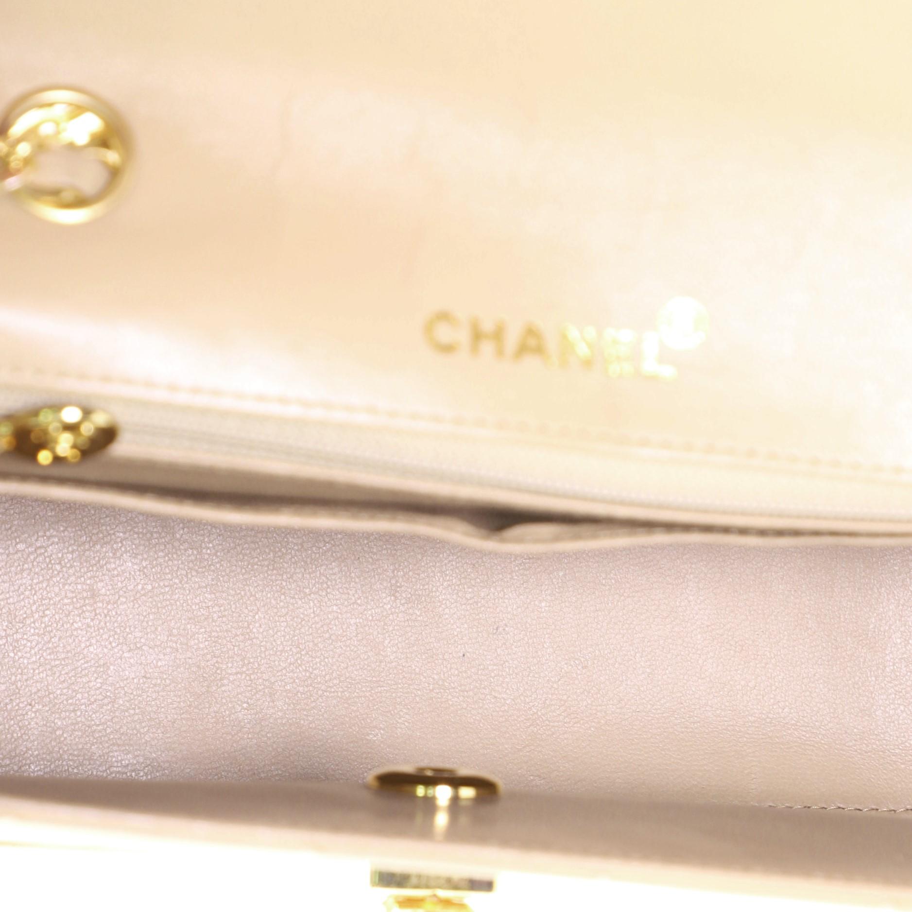 Women's or Men's Chanel Vintage Trapezoid Flap Lock Bag Leather Medium