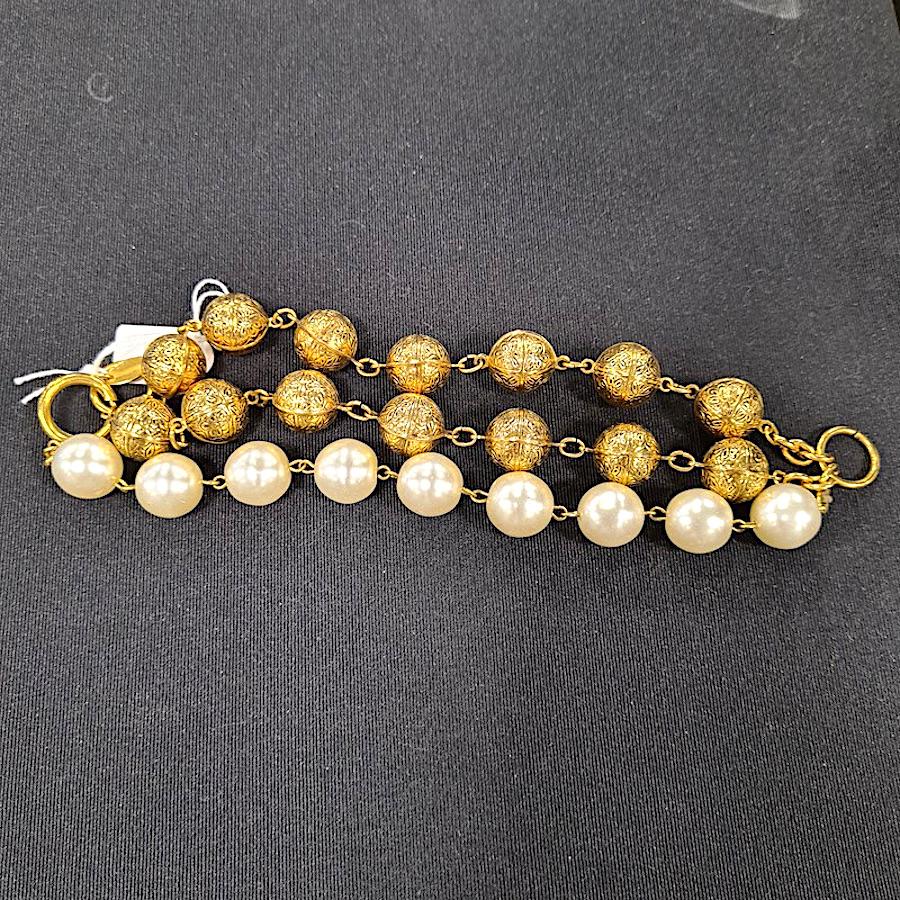 chanel pearl bracelet vintage