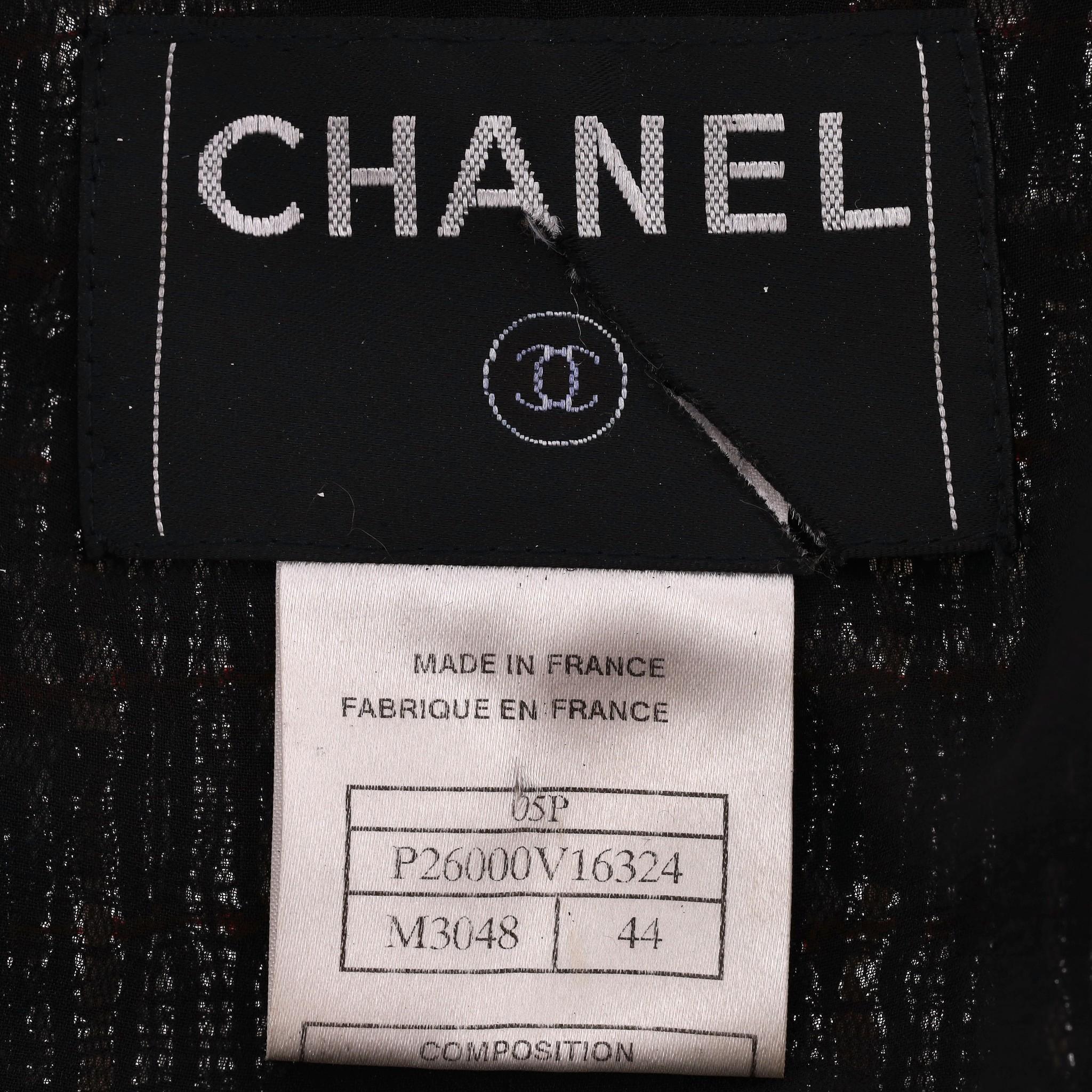 Chanel Vintage Tweed Jacket With Matching Tie For Sale 3
