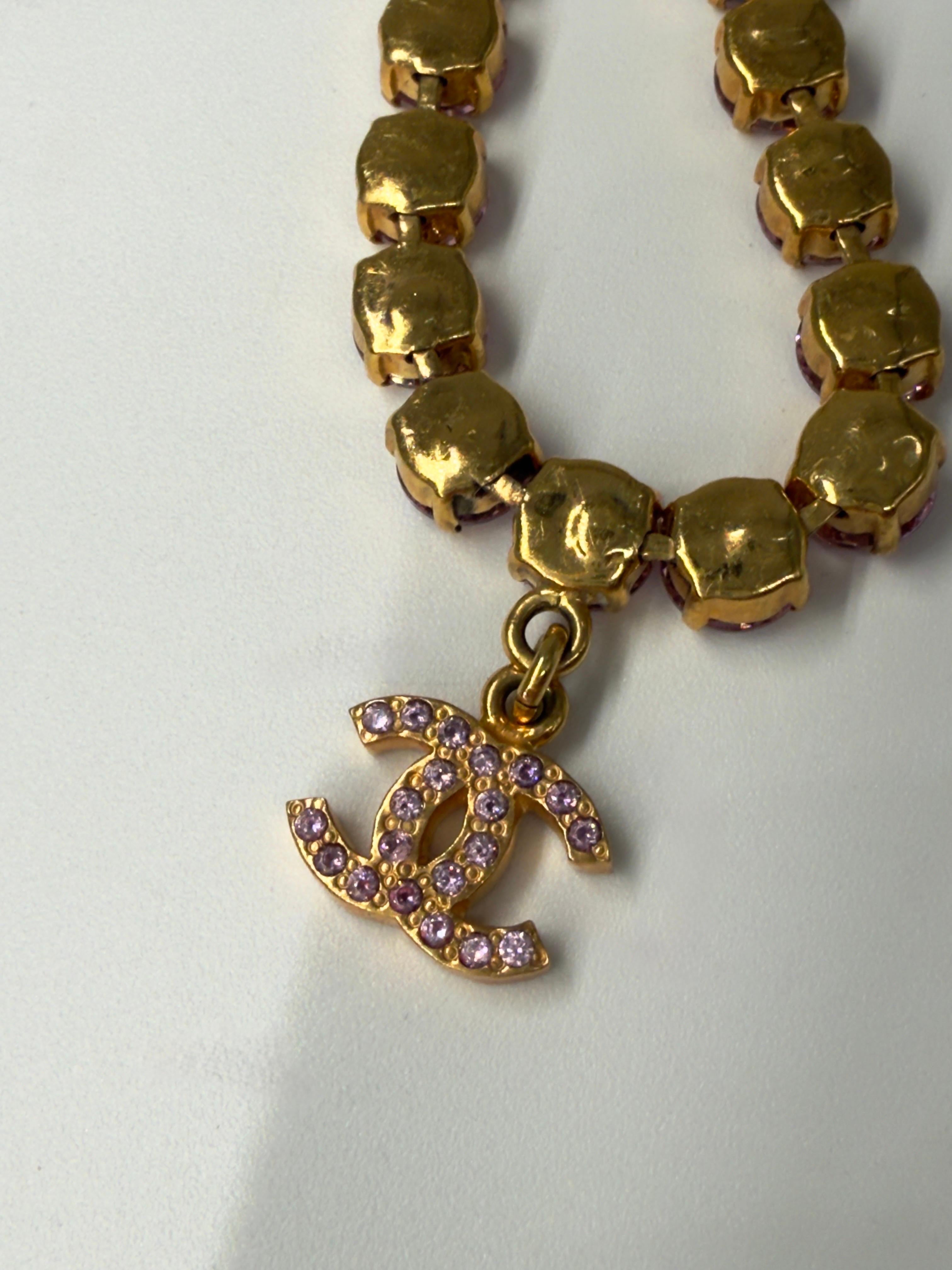 Chanel Vintage Ultra Rare 95P Rose Barbie Choker en vente 6