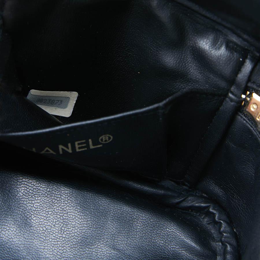 CHANEL Vintage Vanity Case Black Leather Bag 3