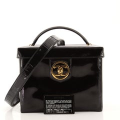 Chanel Vintage-Kosmetikkoffer aus Lackleder von Chanel