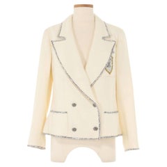 Chanel Vintage White Blazer with CC Crest | Cruise 2005 Collection