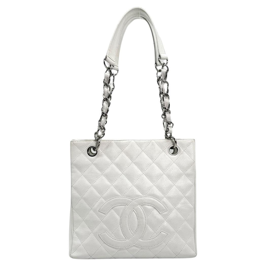 Chanel Vintage Weiße kleine Vintage-Einkaufstasche in Kaviar PST im Angebot