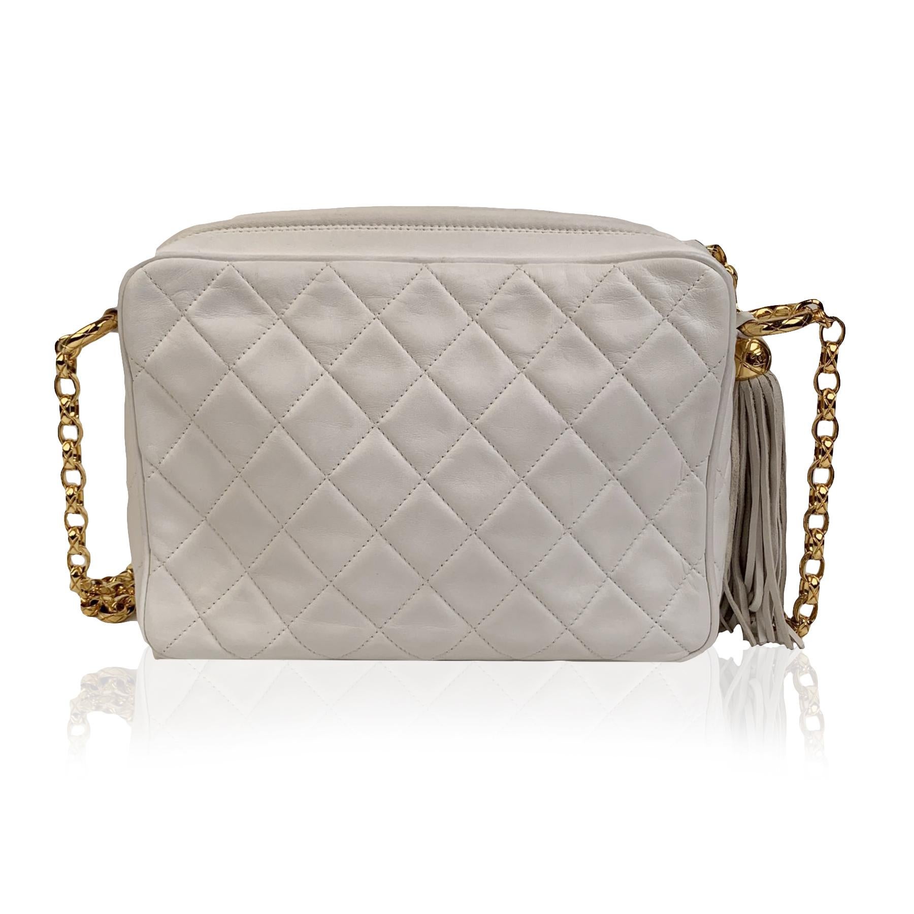 Chanel Vintage White Quilted Leather CC Stitch Camera Bag 2