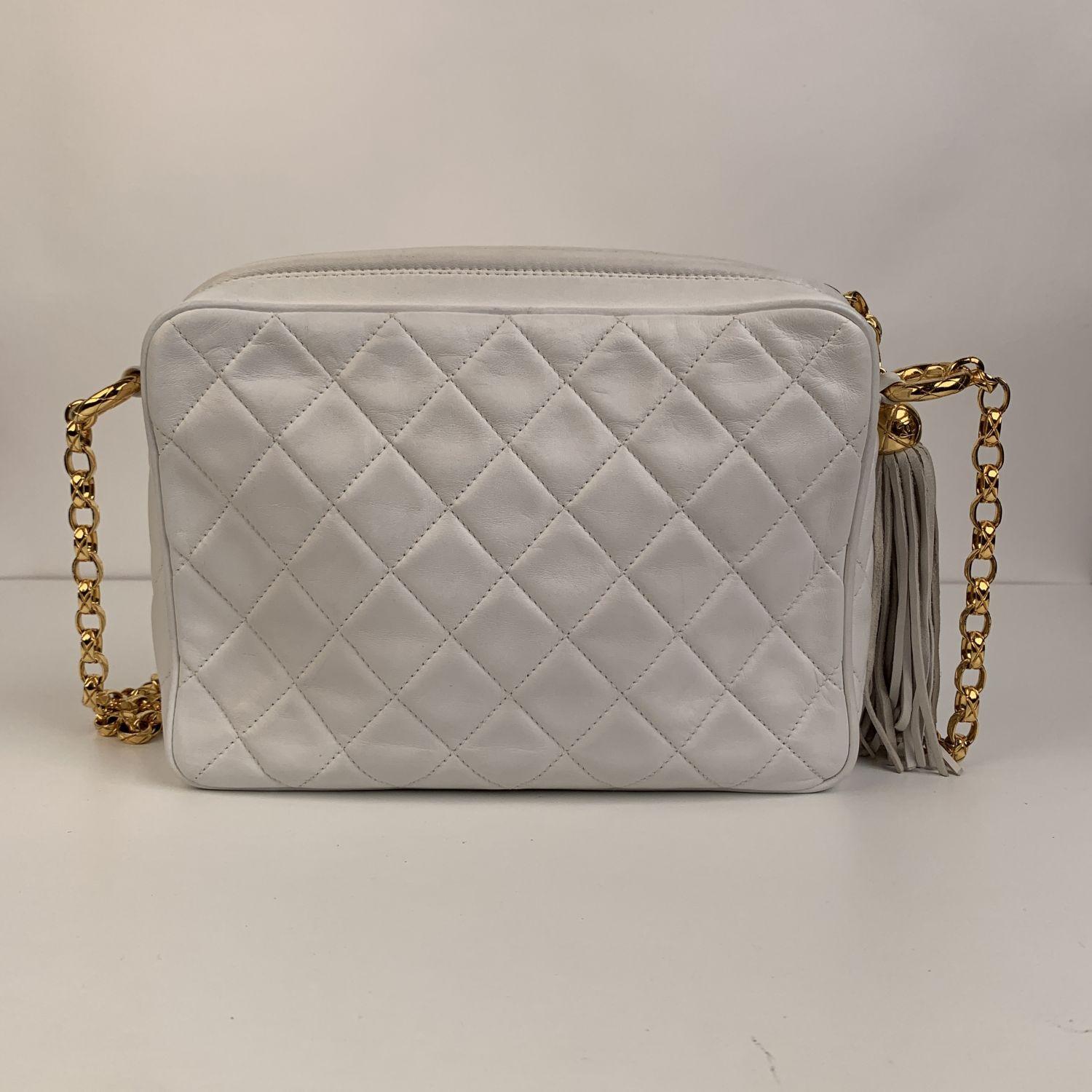 Chanel Vintage White Quilted Leather CC Stitch Camera Bag 3