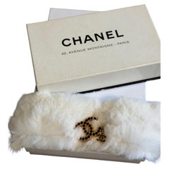 Chanel Vintage White Rabbit Fur CC Charm Bracelet