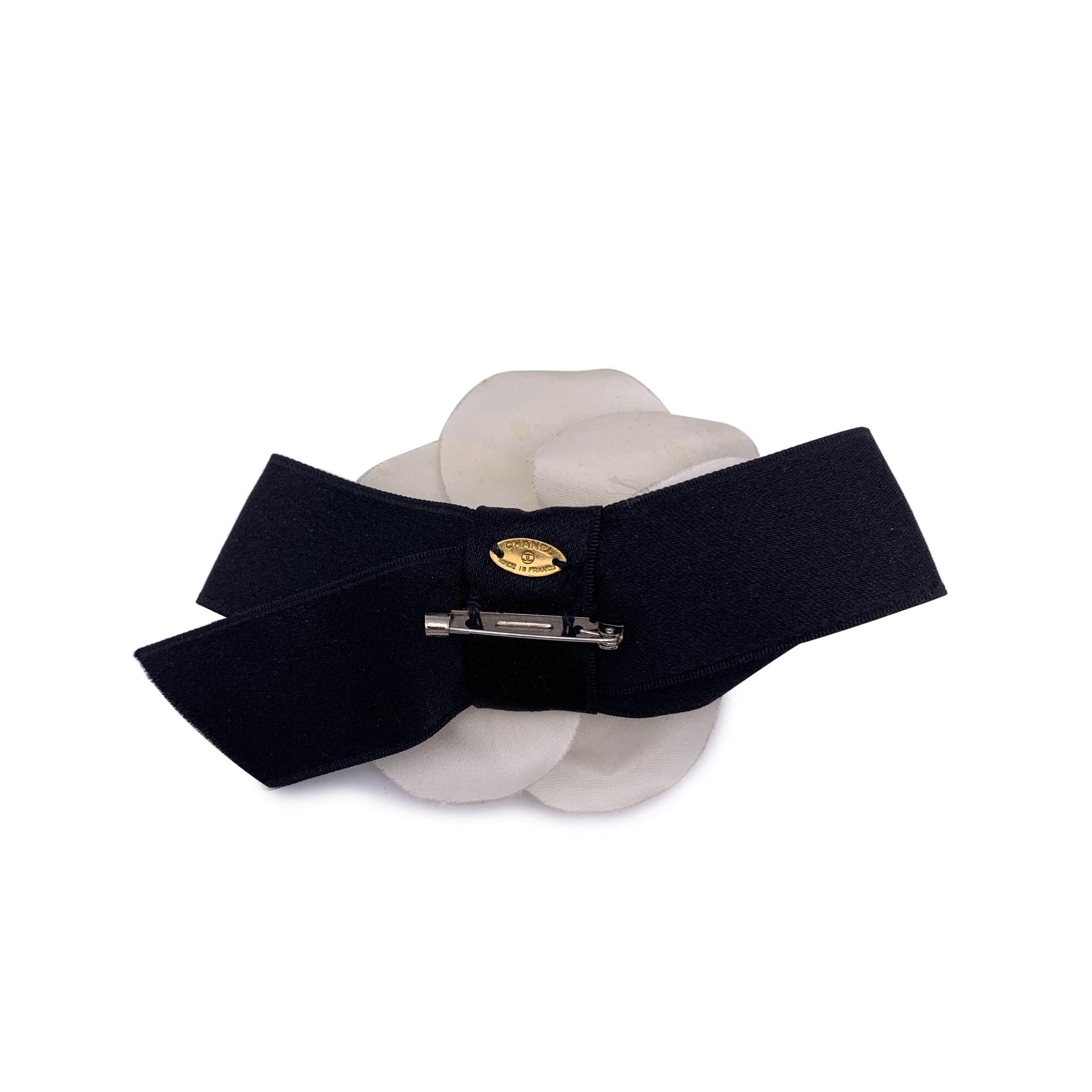 Women's Chanel Vintage White Silk Black Satin Bow Camellia Camelia Brooch