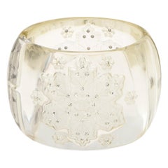 Chanel Vintage Wide Cuff Bracelet 2005 Snowflake Lucite Rhinestone Crystal 2" (Bracelet de manchette)  