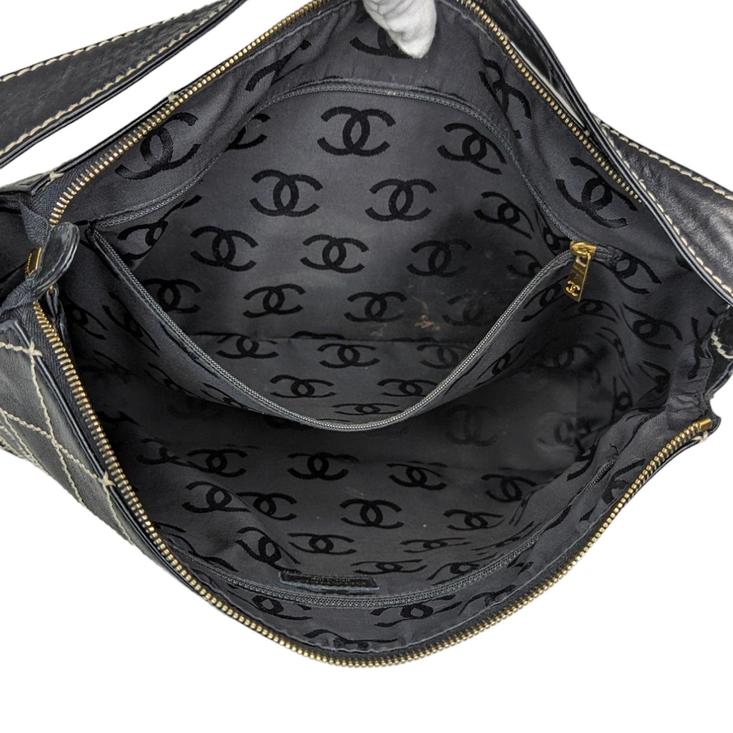 Chanel Vintage Wild Stitch Surpique Hobo Shoulder Bag 4
