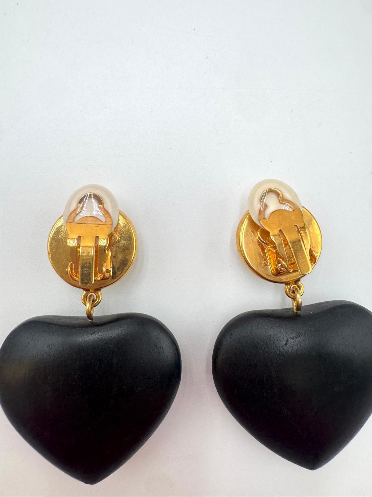 Chanel Vintage Wooden Heart Earrings For Sale 6