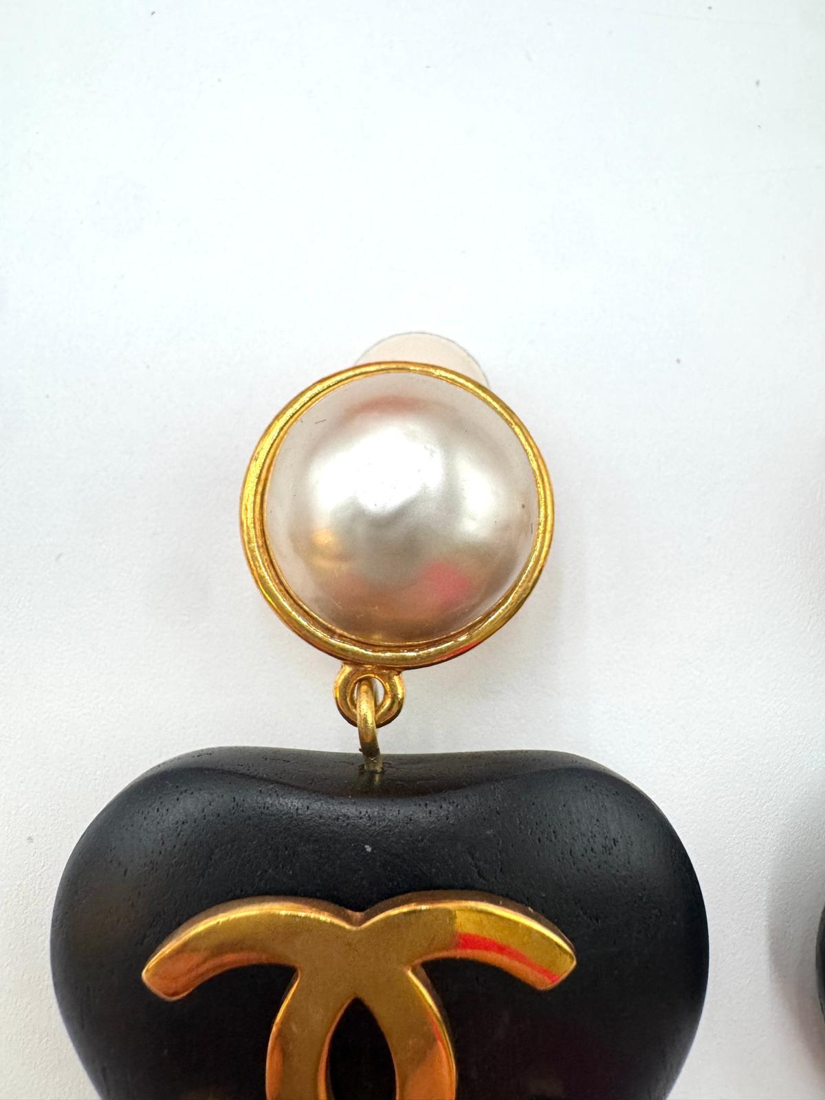 Women's Chanel Vintage Wooden Heart Earrings For Sale