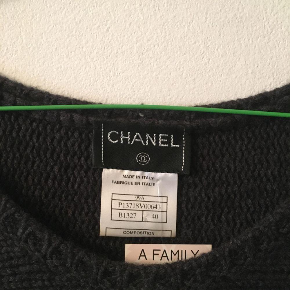 Black Chanel Vintage Wool Knitwear in Grey