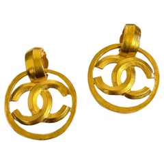 Chanel Vintage XL Gold CC Logo Dangle Clip On Earrings