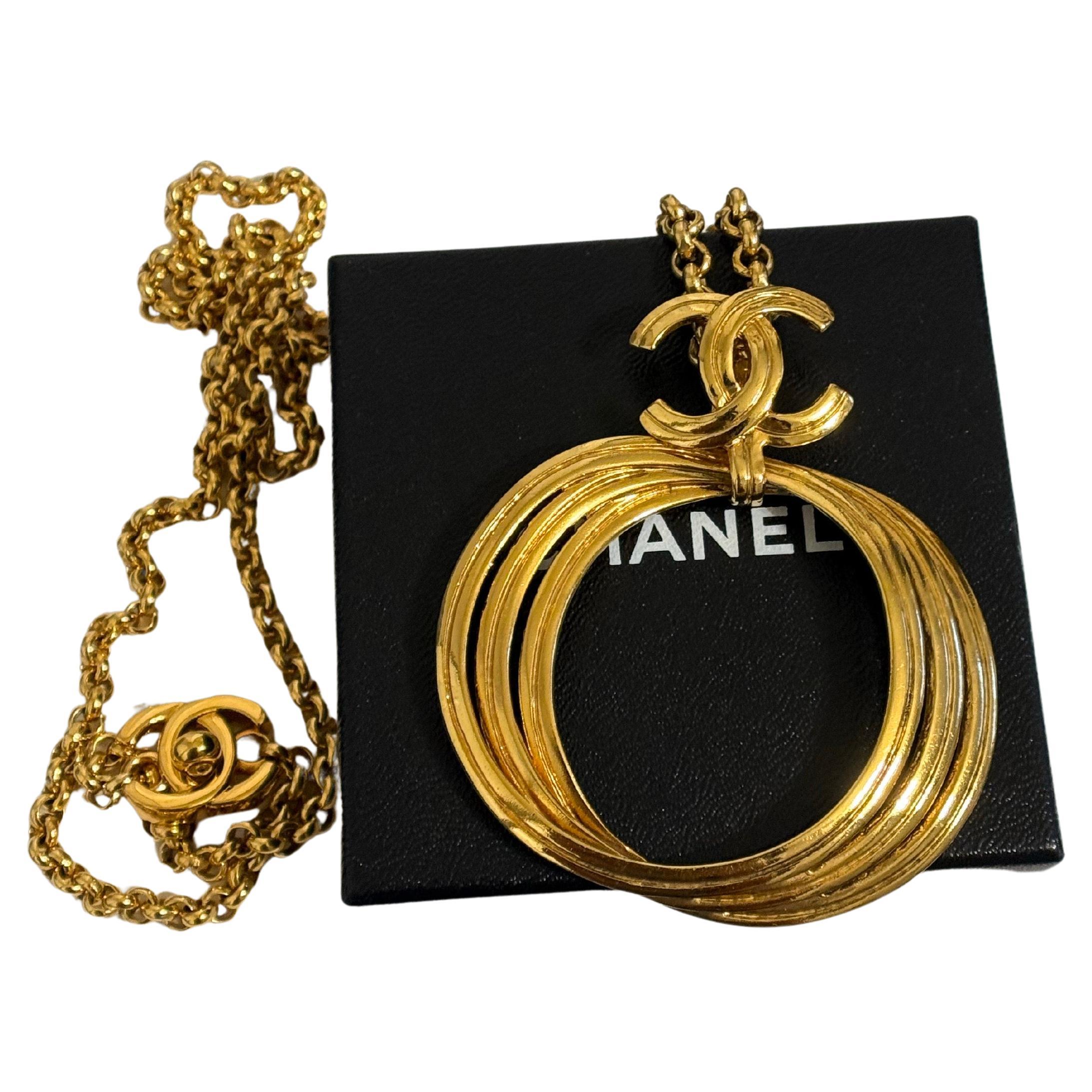 CHANEL Vintage XL Collana a catena con ciondolo CC in oro