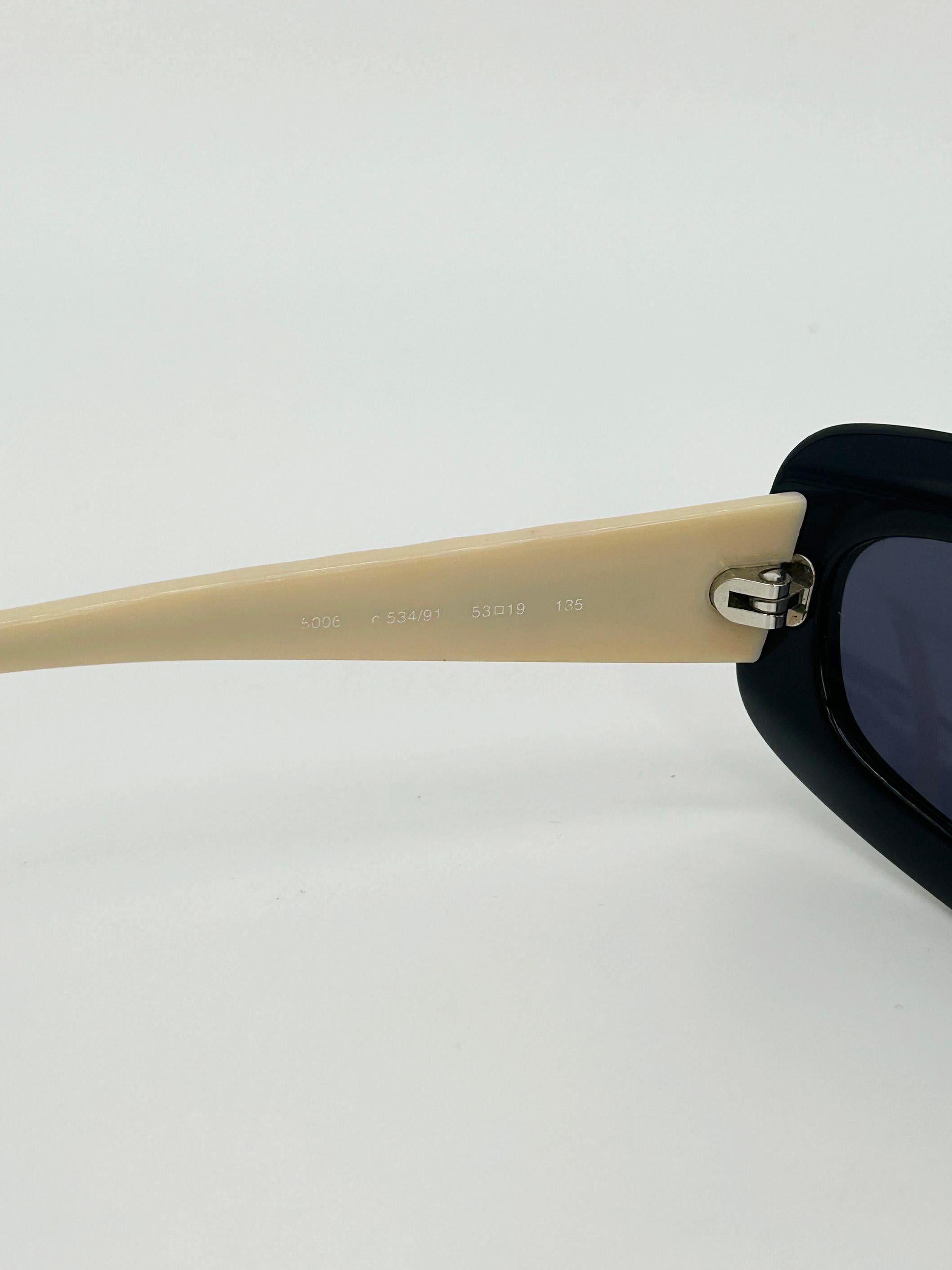 Chanel Vintage Y2K Schwarz und Creme Oval Lens Sonnenbrille im Angebot 3