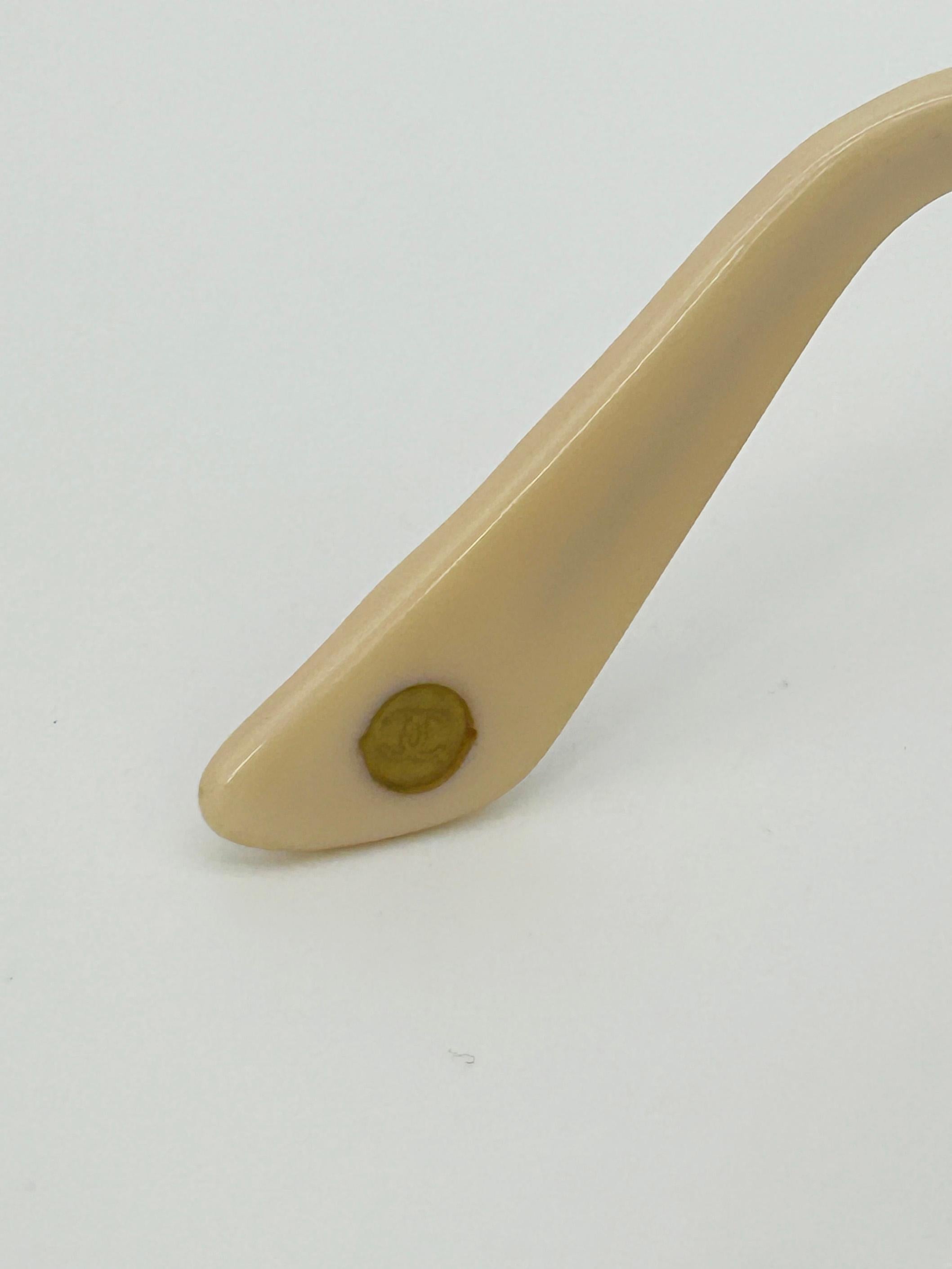 Chanel Vintage Y2K Schwarz und Creme Oval Lens Sonnenbrille im Angebot 4