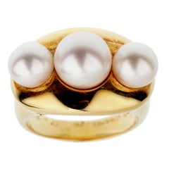 Chanel Vintage Yellow Gold Pearl Cocktail Ring